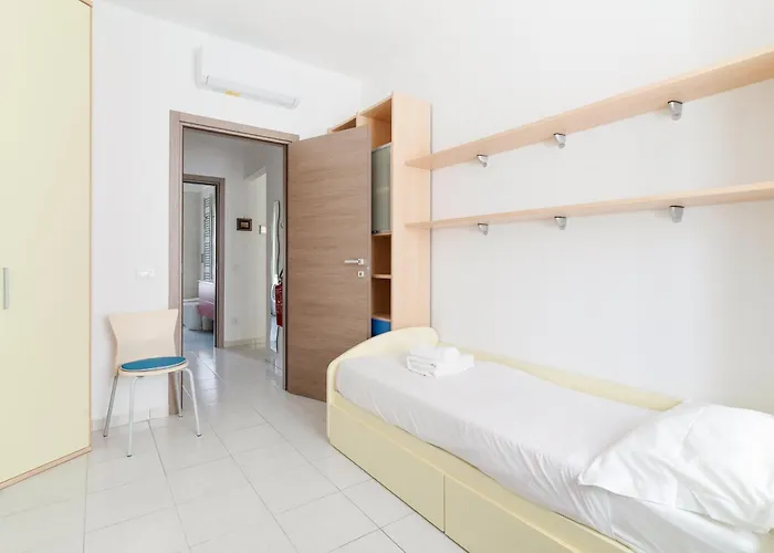 Guesthost - Piazza Abbiategrasso Chiesa Rossa Appartement *