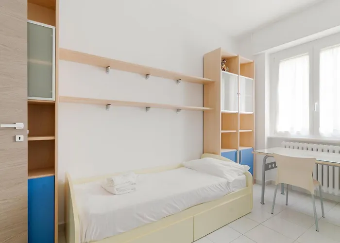 Guesthost - Piazza Abbiategrasso Chiesa Rossa Appartement Milaan