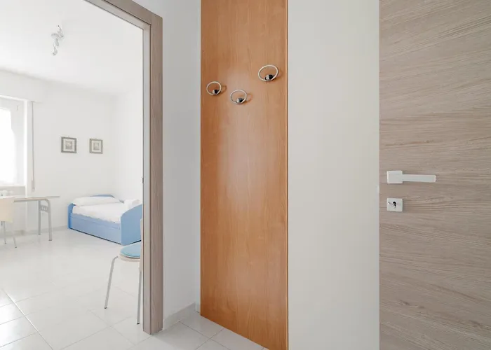 Guesthost - Piazza Abbiategrasso Chiesa Rossa Appartement