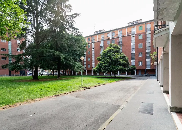 Guesthost - Piazza Abbiategrasso Chiesa Rossa Appartement Milaan